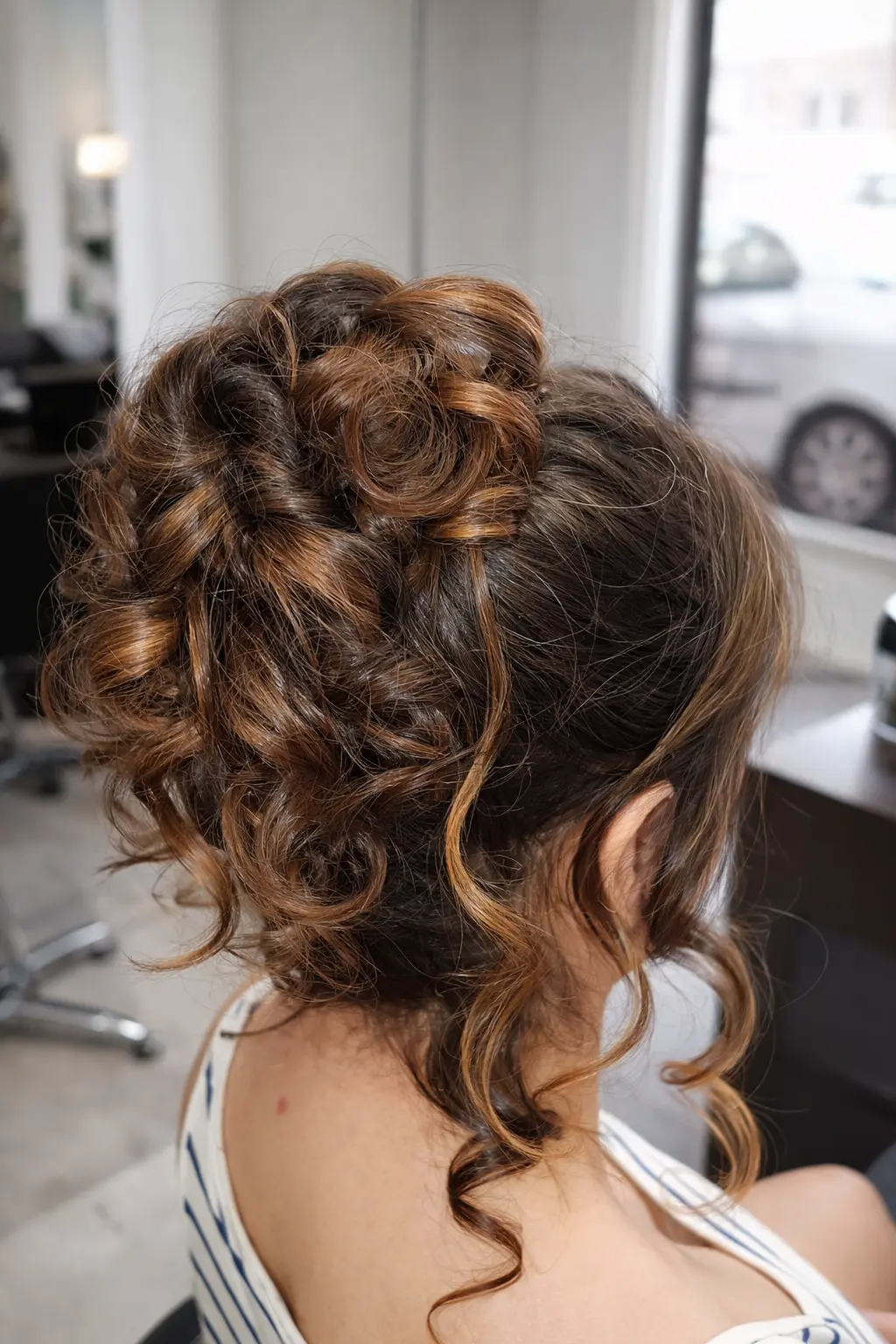 Recogido y peinado para evento en peluquería en Palma de Mallorca