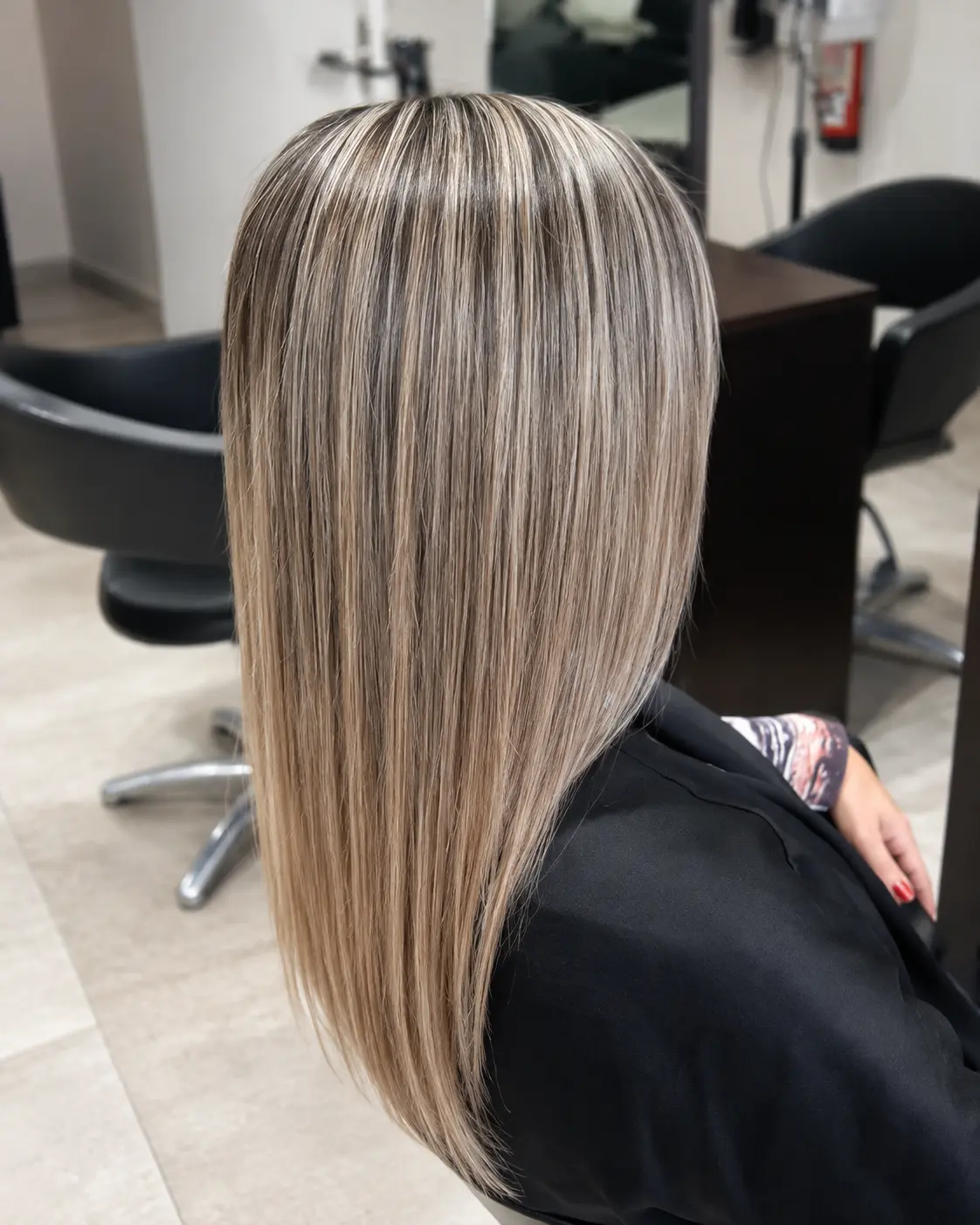 Tratamiento de reparación de puntas en Vika Hair & Beauty, peluquería en Palma de Mallorca